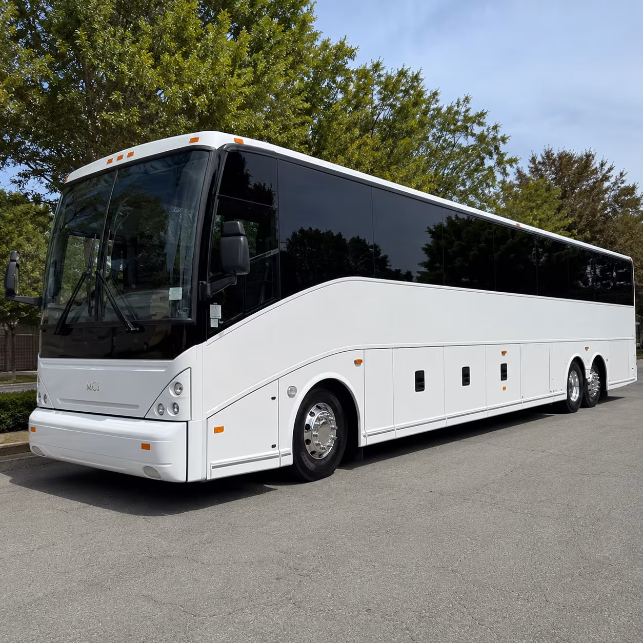 shuttle your contractor teams to fort cavazos without the gate backup